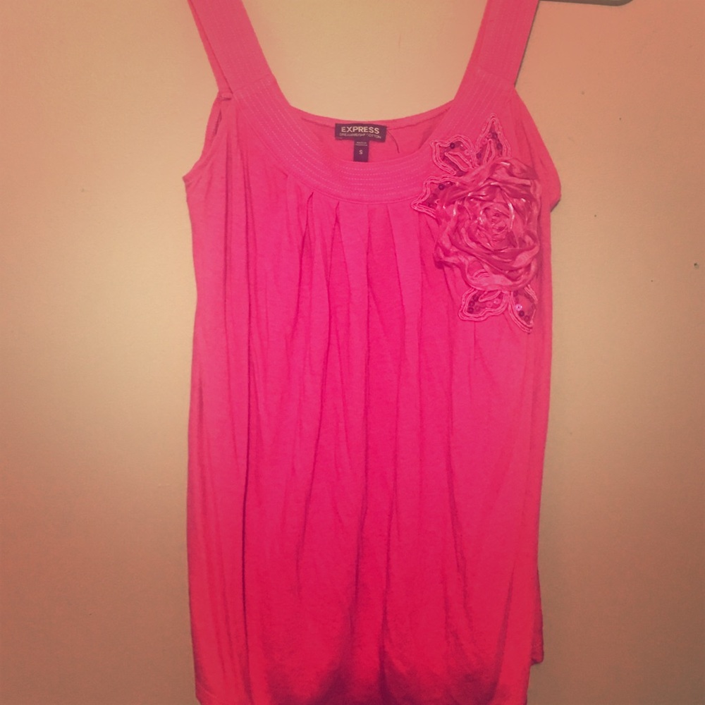 Pink Express tank top 💕